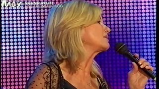 BARRY GIBB & OLIVIA NEWTON-JOHN - Guilty (live) (Sound Relief March 14, 2009)