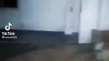 ADA YANG MENGGANTUNG, TONTON SAMPAI HABIS