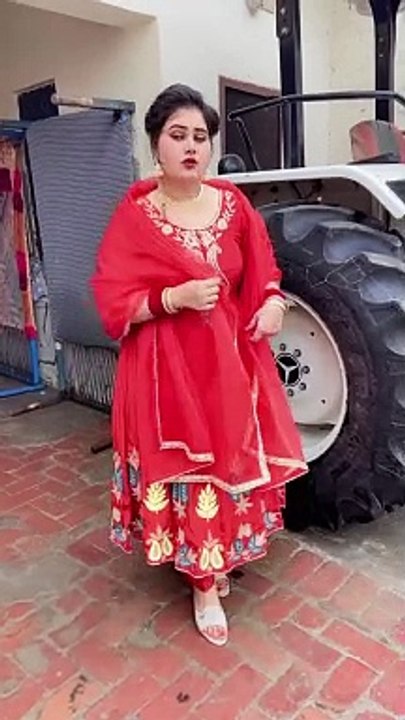 Ins_521428089