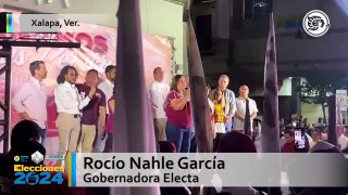 Rocío Nahle García celebra su triunfo por la gubernatura en plaza de Xalapa