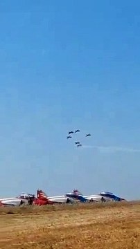 Portugal: Deux petits avions entrent en collision alors qu’ils participent à une parade aérienne à l’aéroport de Beja - Un pilote tué - VIDEO