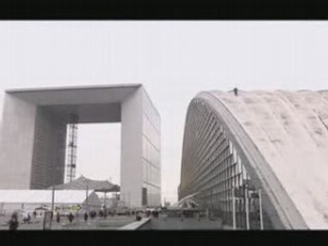 Red Bull Julien Dupont La Defense FMX sur toit CNIT