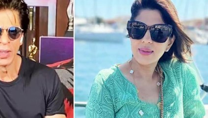 How much salary does Shahrukh Khan pay his manager?