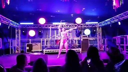 hoola hooping at the great estate festival