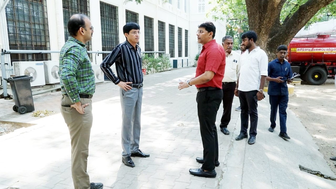 VIDEO: तमिलनाडु मतगणना केंद्रों पर तीन स्तरीय सुरक्षा व्यवस्था