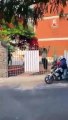 Video: Motociclistas son embestidos; intentaban sabotear casilla electoral