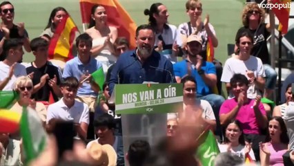 Abascal: "Más muros y menos moros de los que no respetan a las mujeres"