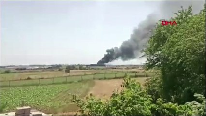 Silivri'deki boya deposunda çıkan yangın söndürüldü