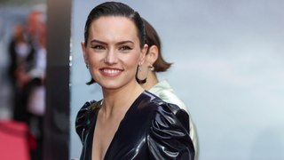 Daisy Ridley trained with Olympian for swimming role