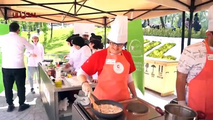 Bursa Yıldırım'da engelsiz şölen! Özel çocuklar yemek yarışmasında usta aşçılara taş çıkarttı