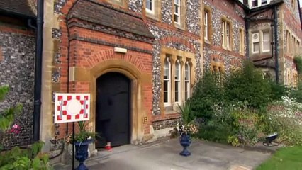 Cbeebies Jollywobbles Dinner Hall 1x4...mp4
