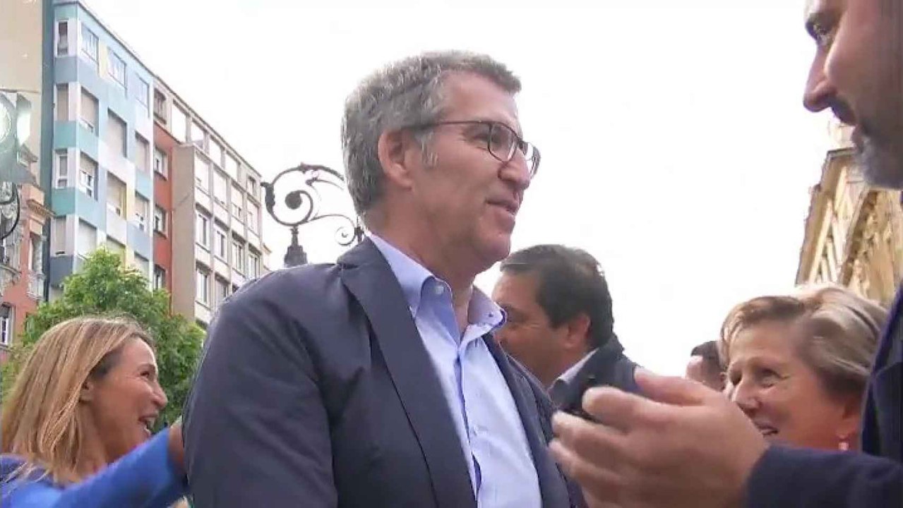 Feijóo plantea una posible moción de censura a Sánchez y no rechaza contar con Junts si cambia su liderazgo.