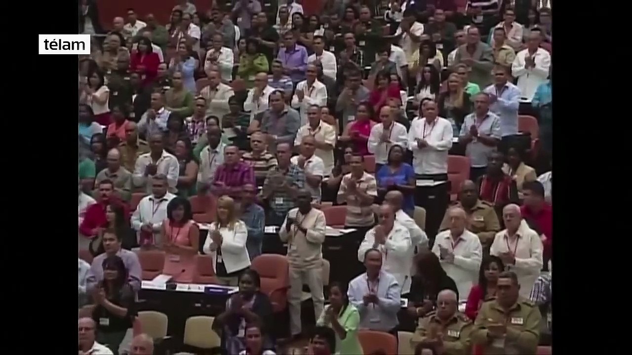 Raúl Castro ironiza sobre demócratas y republicanos de EE.UU.