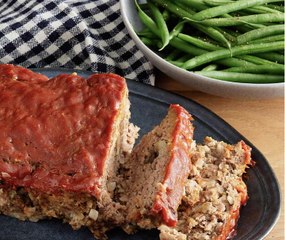Quick & Delicious Easy Meatloaf Recipe 🍽️