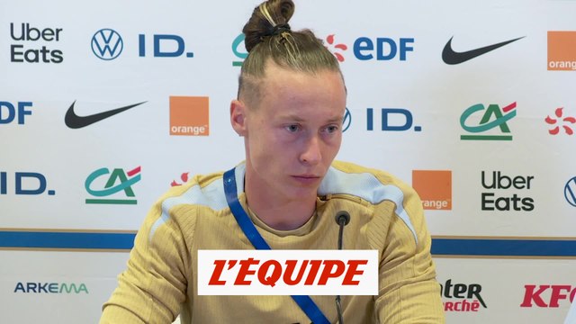 Peyraud-Magnin : «De plus en plus solidaires» - Foot - Bleues