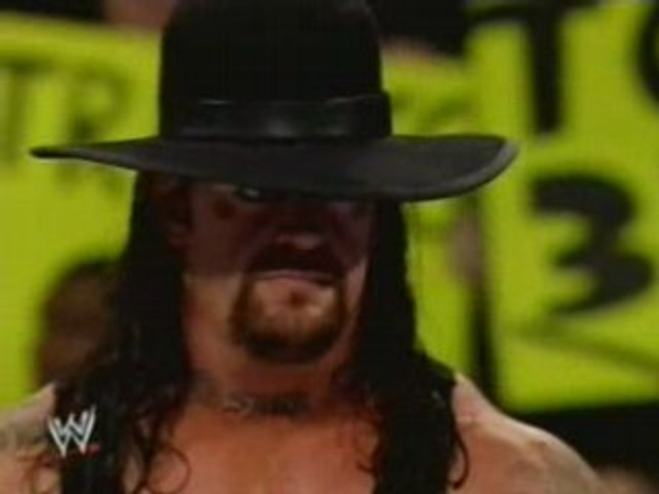 Mark henry vs the undertaker