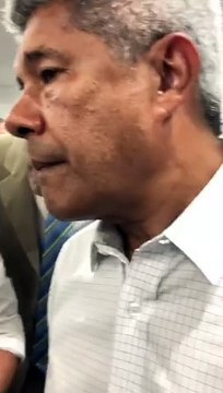 Jerônimo anuncia reforma de escolas em Simões Filho