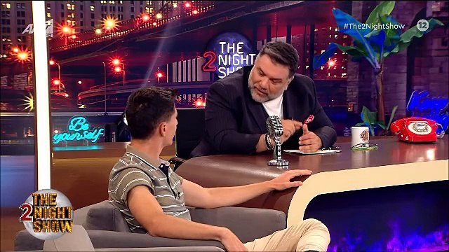 Φειδίας Παναγιώτου: Ο youtuber που ζούσε 3 μήνες έξω από την εταιρία του Έλον Μασκ & τον αγκάλιασε!