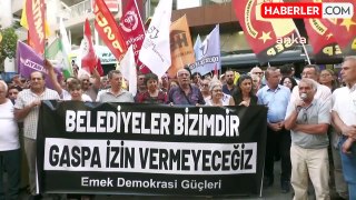 İzmir Emek ve Demokrasi Güçleri, Hakkari Belediyesi'ne Kayyum Atanmasını Protesto Etti