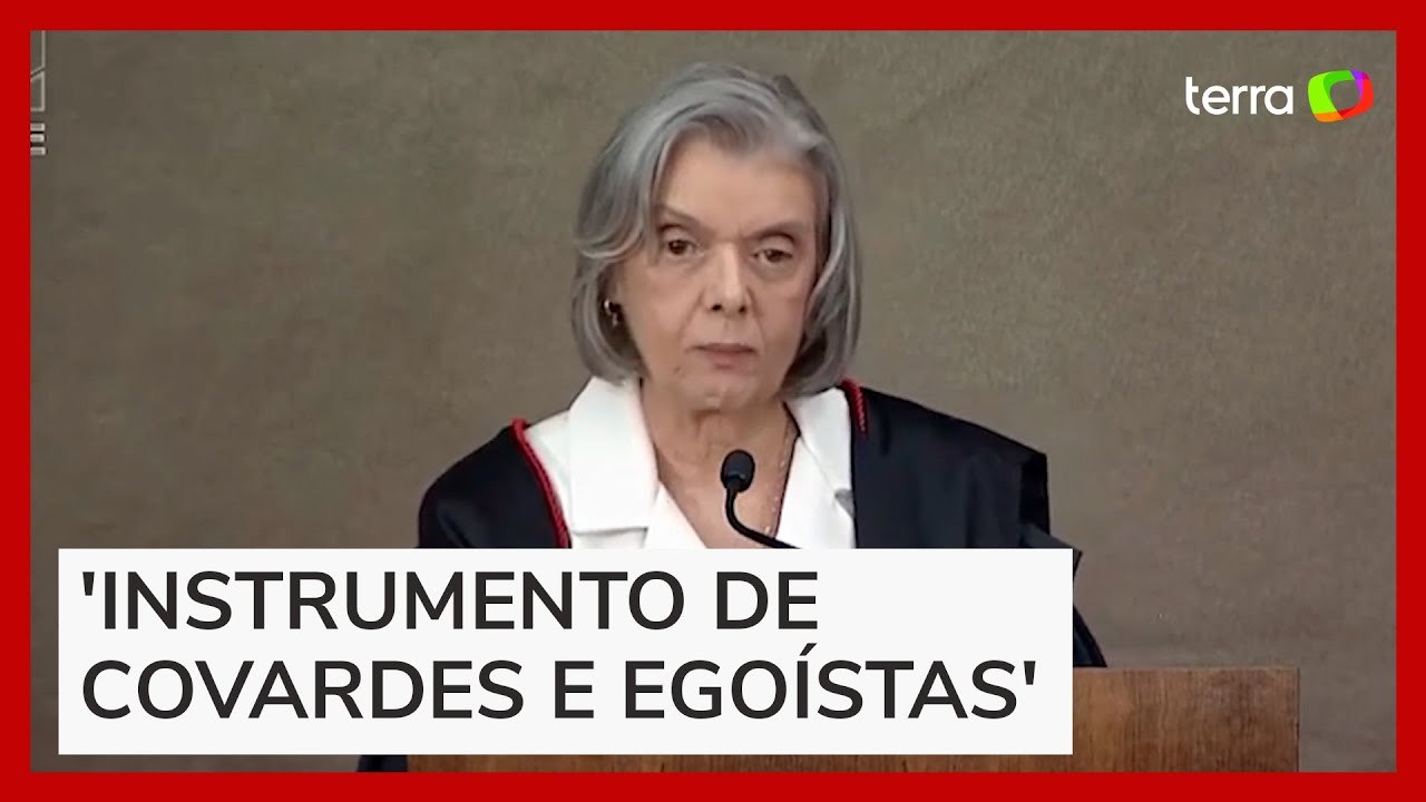 Cármen Lúcia critica disseminação de mentiras n...