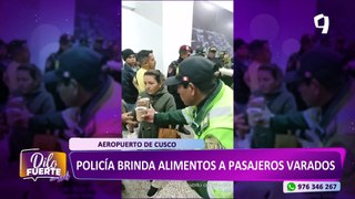 Policías sirven desayuno a pasajeros varados en aeropuerto de Cusco