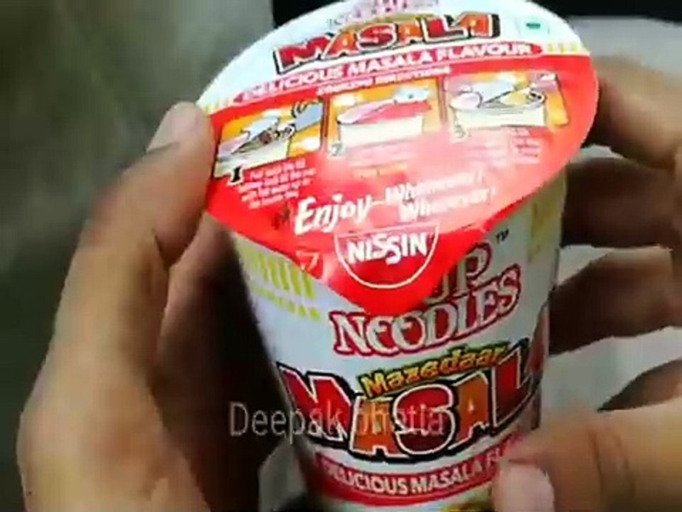 Nissin cup noodles mazedaar masala