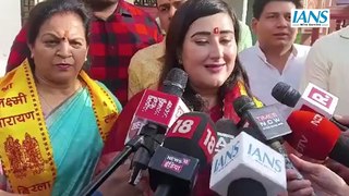 BJP candidate Bansuri Swaraj ने काउंटिंग सेंटर जाने से पहले बिड़ला मंदिर में पूजा अर्चना की।