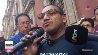 Padres de normalistas de Ayotzinapa se reunieron con López Obrador