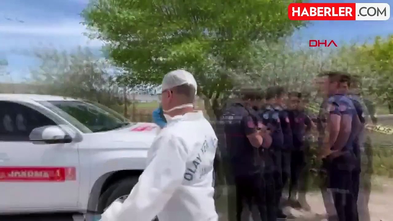 Kayseri'de eğitim uçağı düştü! Kayseri'de olay yerinden görüntüler!