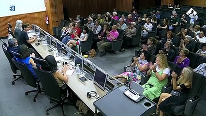 Podemos apadrina unos repugnantes elogios al 7-O en el Congreso: "Una valiente iniciativa"