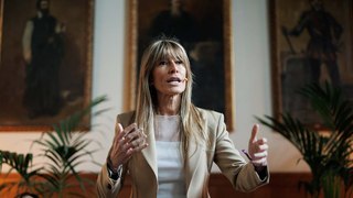 El juez cita a Begoña Gómez a declarar como investigada el 5 de julio