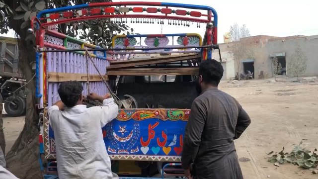 Truck axle tube broken and repairing