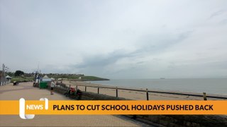 Plans to cut summer holidays to 4 weeks pushed back