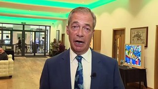 Nigel Farage calls for zero net migration