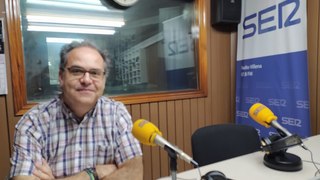 Antonio Mtnez Puche, presidente del grupo de trabajo de desarrollo local de la AGE en Radio Villena SER