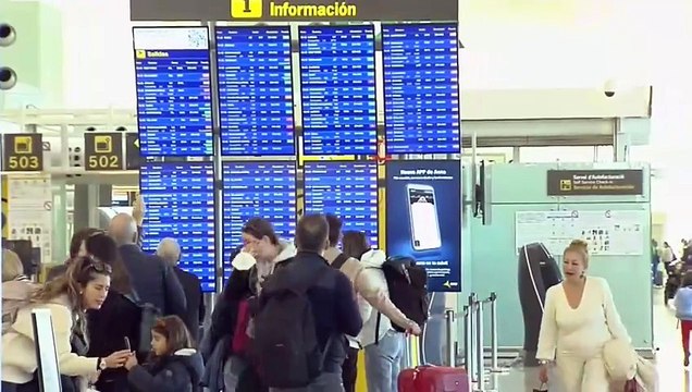 España multa con 150 millones de euros a 4 aerolíneas de bajo coste por prácticas abusivas