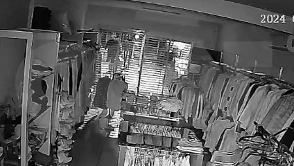 Mais um! Ladrão é flagrado tentando invadir loja no Cascavel Velho