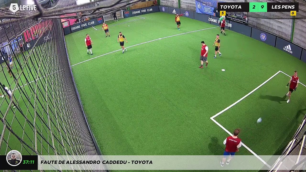 Faute de alessandro  caddedu - TOYOTA