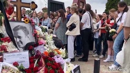 Cerimonia per Navalny a Mosca, Yulia Navalnaya lo omaggia a Berlino