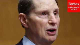 Ron Wyden Leads Senate Finance Committee Hearing To Consider Pending Nominations