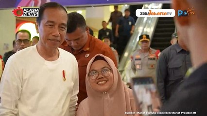 PRESIDEN JOKOWI KEMBALI SAPA DAN SELFIE BERSAMA WARGA SAAT BLUSUKAN KE MALL DI BALIKPAPAN