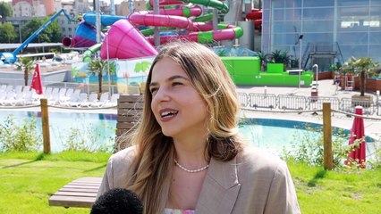 Nowoczesny Aquapark z Ekstra Zjeżdżalniami – Idealne Miejsce na Zabawy! 🌊