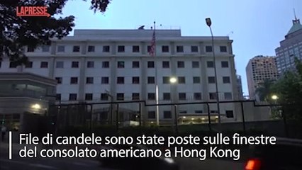 Hong Kong, l'anniversario di Tiananmen: candele al consolato americano