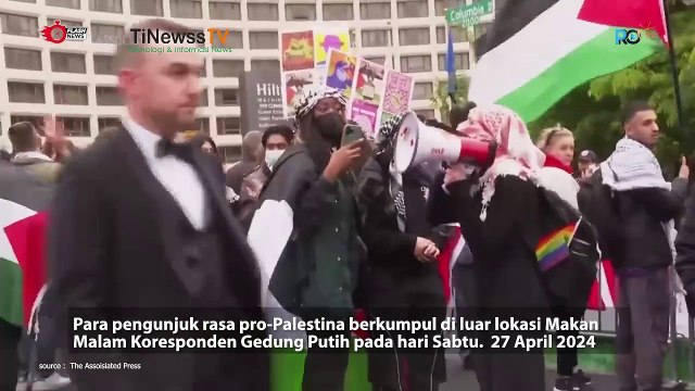 Pengunjuk Rasa pro-Palestina di White House correspondents' dinner