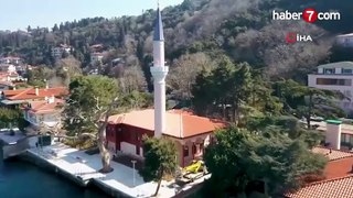 İstanbul Boğazı’nda huzur bulabileceğiniz yalı camileri