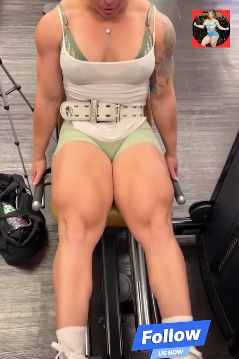 Bodybuilder girl/Single leg press mastery Sculpting strength and stabilit  #pakkgp #gymgirl #trending