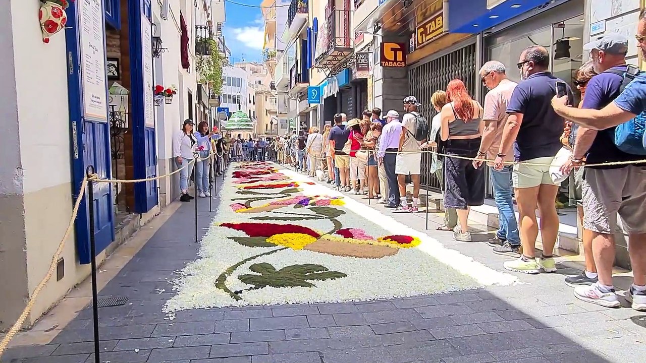 FLOWERS CARPETS CORPUS SITGES 2024