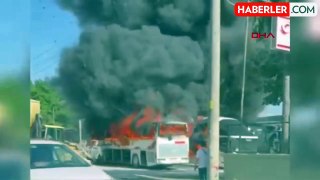 Gebze'de Tur Otobüsünde Çıkan Yangın 3 Otobüsü Kullanılamaz Hale Getirdi