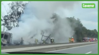 Rebecq: un camion en feu sur l'autoroute A8