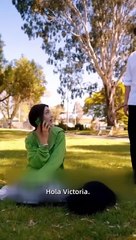 El HOMBRE LOBO Alpha se enamora de Cenicienta HUMANA y la obliga a ser su REINA LUNA